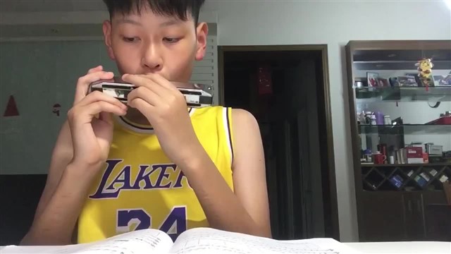 143.我们爱老师
