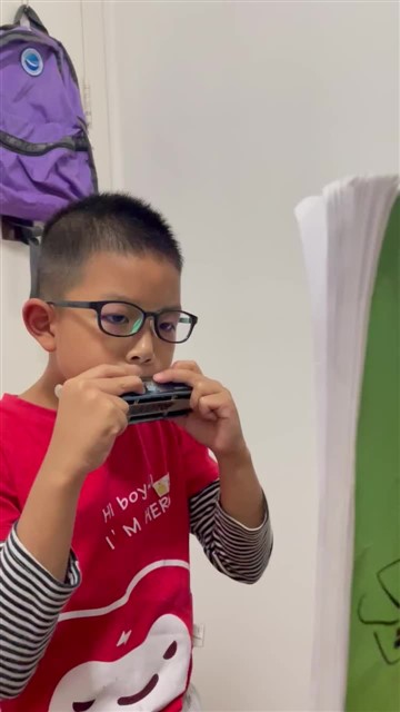洋娃娃和小熊跳舞