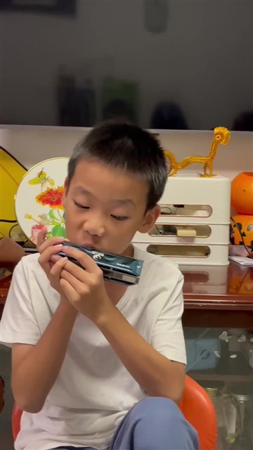 18小鼓响咚咚