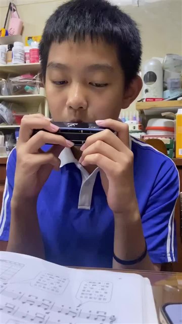 648