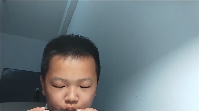 18.小鼓响咚咚