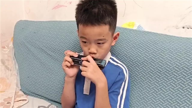 17.小小少年