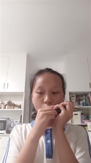 23.有个洋娃娃