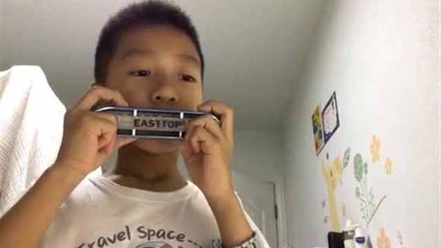10. 洋娃娃和小熊跳舞