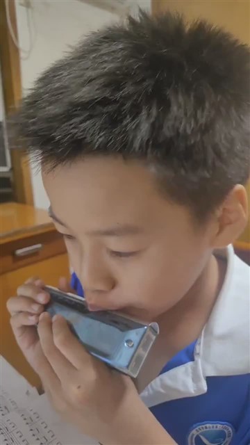 23.有个洋娃娃