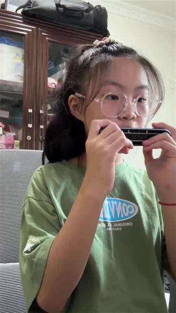 18小鼓响咚咚