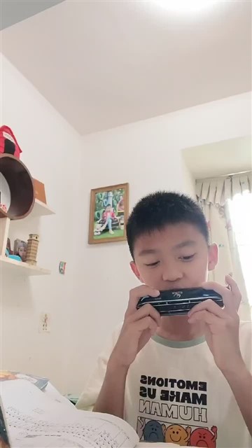 洋娃娃和小熊跳舞
