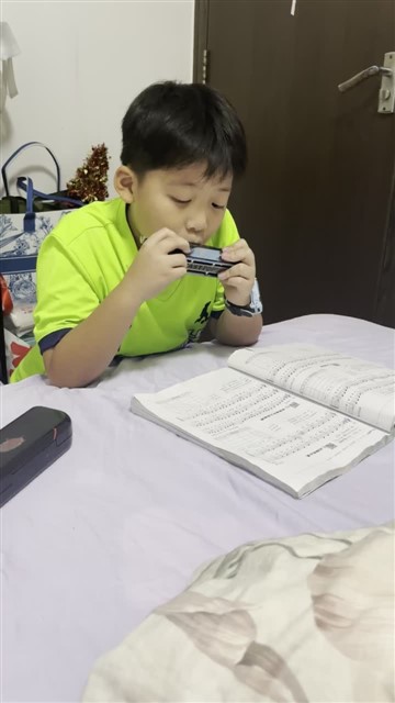 mmexport1760881408857