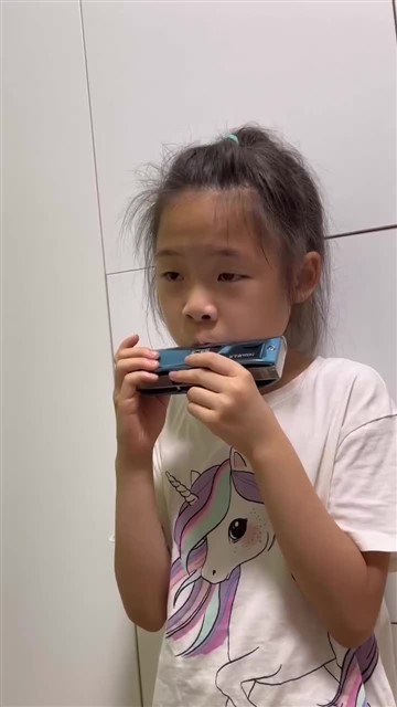 10.洋娃娃和小熊跳舞