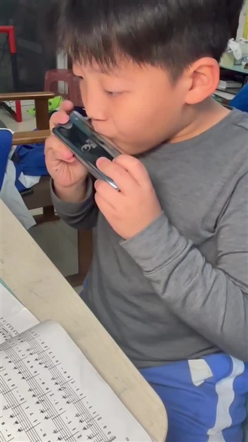 mmexport1765894939256