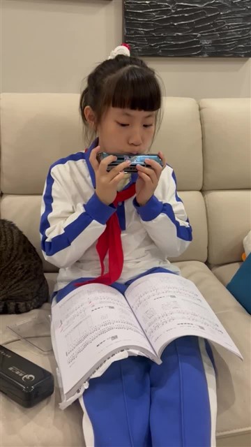 0105谢瑾璇夜晚多美好