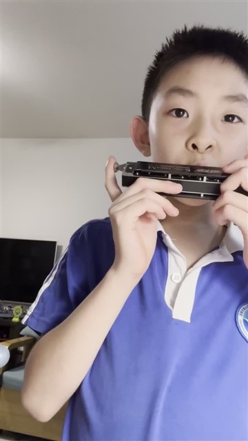 17.小小少年