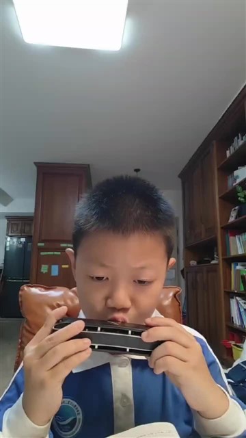 张珞笛春天来了
