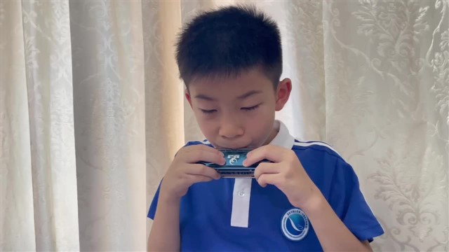 9.闪烁的小星
