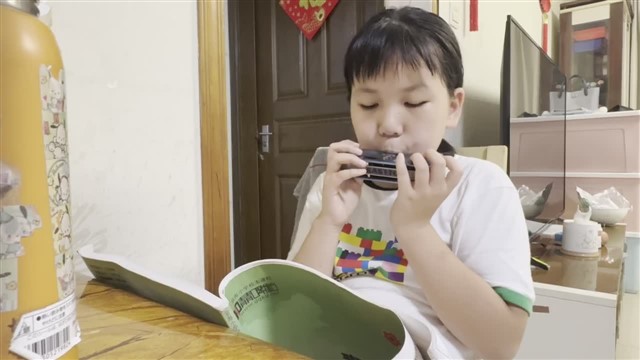 12小雨沙沙