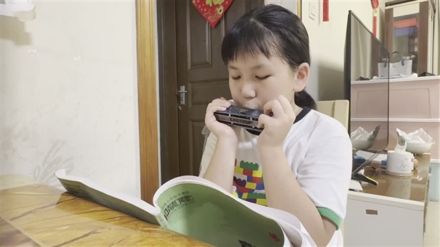 18小鼓响咚咚