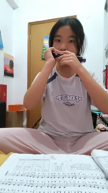 9.闪烁的小星