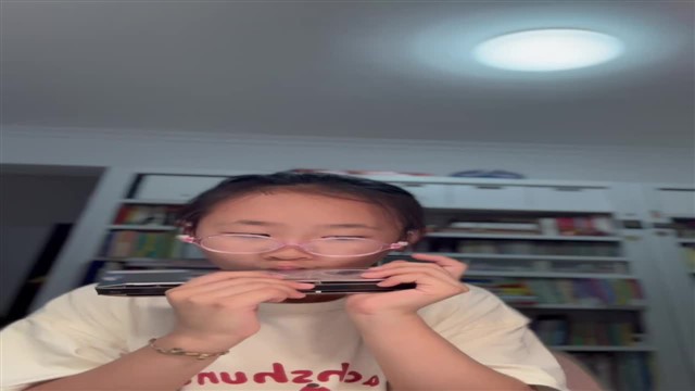 23.有个洋娃娃
