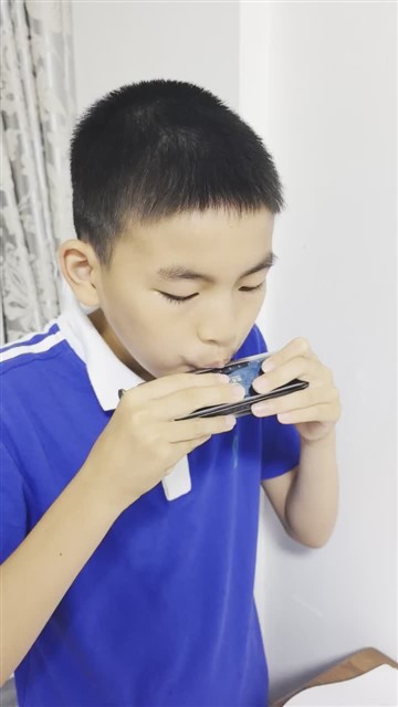 9.闪烁的小星