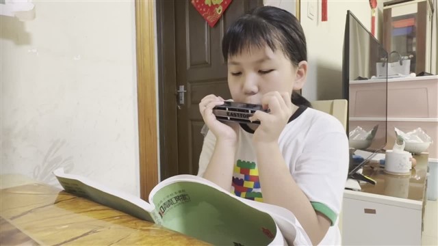 17小小少年