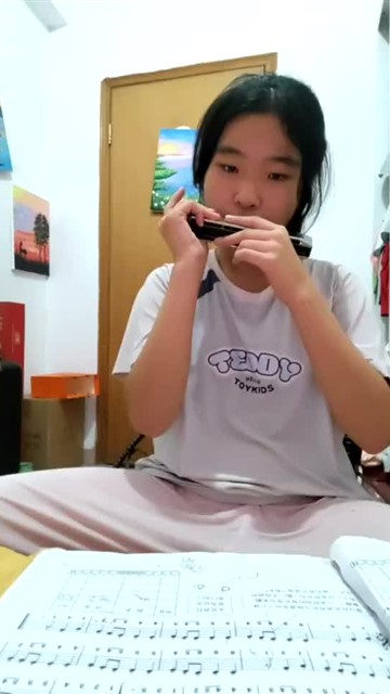 10.洋娃娃和小熊跳舞